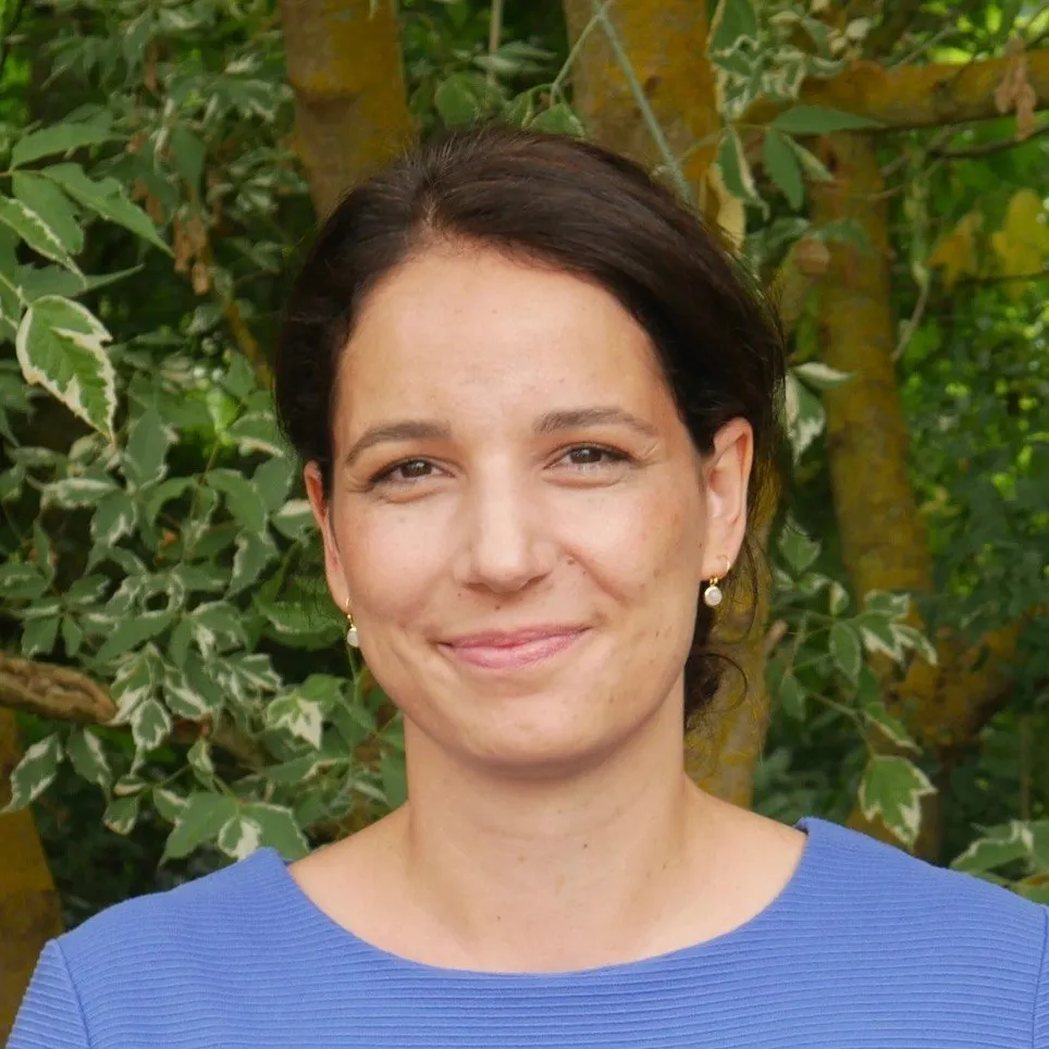Portrait von Carolin Pfurtscheller